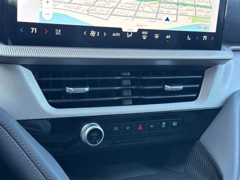 New 2026 Ford Explorer Active w/ Active Comfort Package RWD image 23