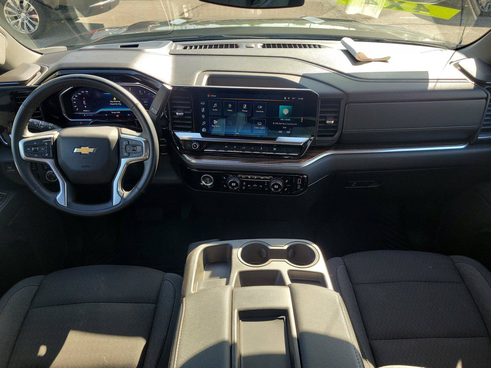 Used 2023 Chevrolet Silverado 1500 LT AWD/4WD image 8