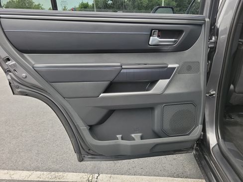 Certified 2024 Toyota Sequoia Platinum AWD/4WD image 14