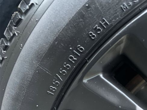 Used 2015 Honda Fit EX-L image 26