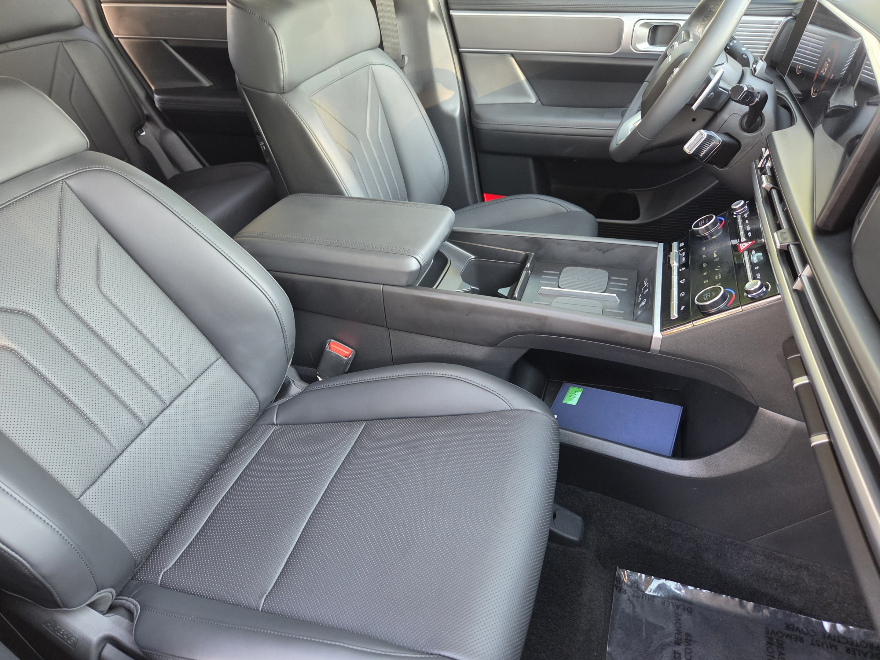 Used 2026 Hyundai Santa Fe SEL w/ Tow & Go Package FWD image 6