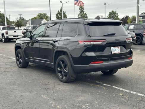 Used 2023 Jeep Grand Cherokee L Laredo AWD/4WD image 6