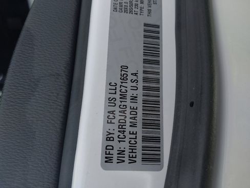 Used 2021 Dodge Durango SXT AWD/4WD image 33