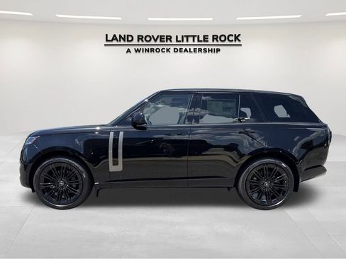 New 2025 Land Rover Range Rover SE image 6