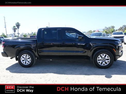 Used 2024 Nissan Frontier SV w/ SV Convenience Package RWD image 5