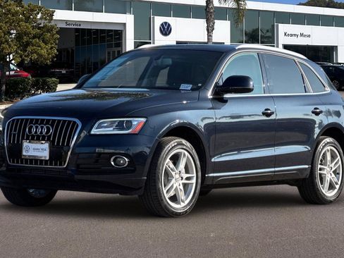 Used 2017 Audi Q5 2.0T Premium Plus w/ Technology Package image 8
