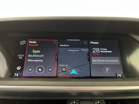 Used 2023 Alfa Romeo Stelvio Ti image 28