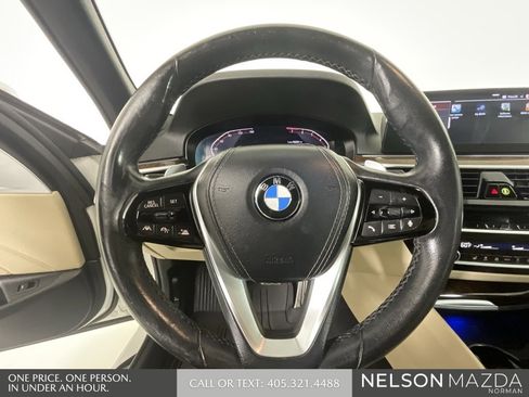 Used 2020 BMW 540i w/ Premium Package image 42