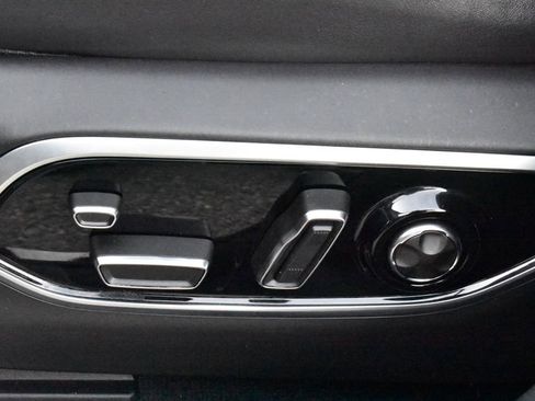 Used 2025 Jeep Grand Cherokee Summit w/ Adv Protech Group IV image 29