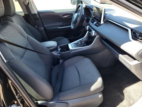 Certified 2025 Toyota RAV4 XLE image 23