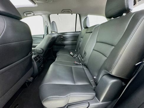 Used 2020 Honda Pilot Touring image 33