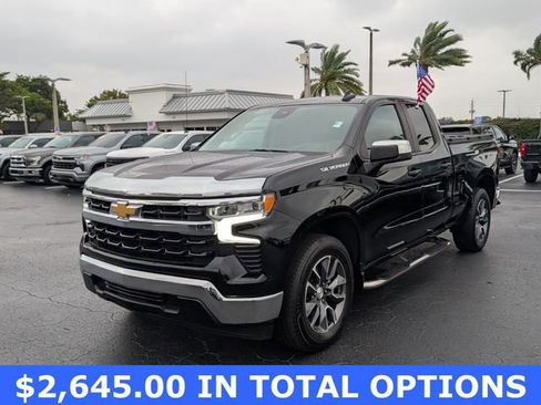 Used 2023 Chevrolet Silverado 1500 LT image 3