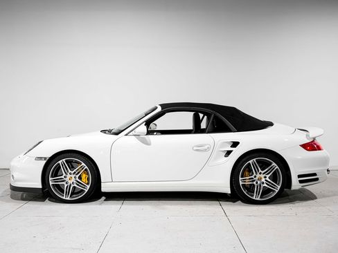 Used 2009 Porsche 911 Turbo AWD/4WD image 7