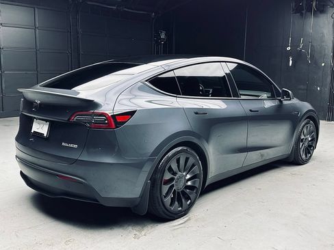 Used 2023 Tesla Model Y Performance AWD/4WD image 7