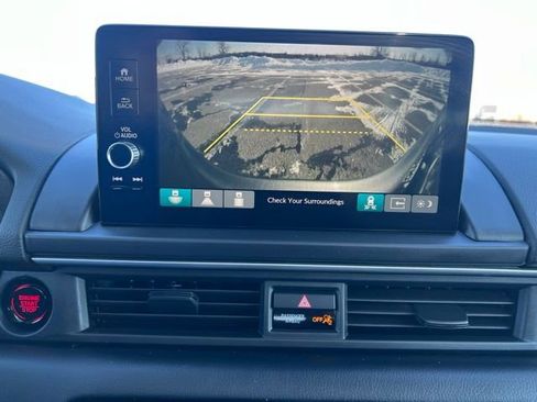 Used 2023 Honda Pilot Touring image 21