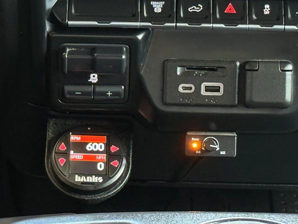 Used 2022 Chevrolet Silverado 3500 LT w/ Convenience Package AWD/4WD image 53