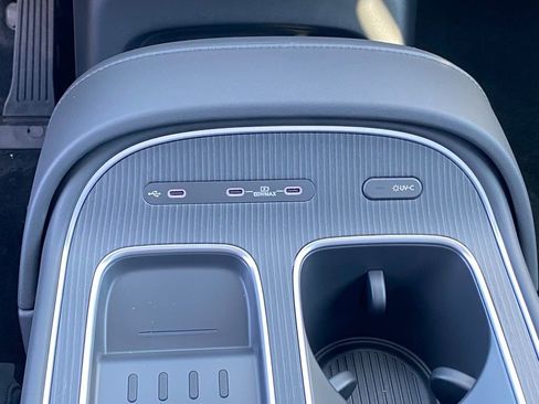 New 2026 Hyundai Palisade Calligraphy AWD/4WD image 18