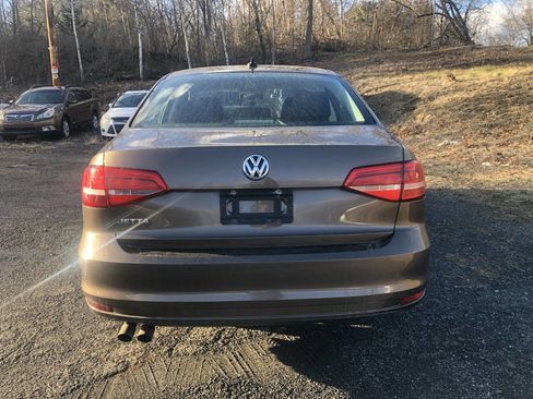 Used 2015 Volkswagen Jetta S w/ Welcome Package image 5