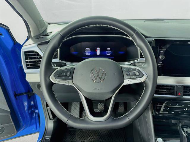 New 2027 Volkswagen Taos SE AWD/4WD image 11
