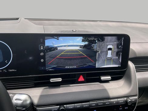 Certified 2025 Hyundai Ioniq 5 Limited AWD/4WD image 28