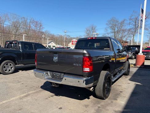 Used 2016 RAM 2500 Tradesman w/ Chrome Appearance Group image 8