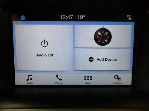 Used 2017 Ford Escape SE w/ SE Leather Comfort Package image 30