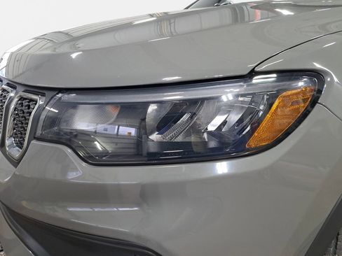 Certified 2023 Jeep Compass Latitude AWD/4WD image 29