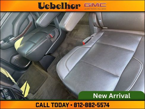 Used 2015 GMC Yukon SLT w/ HD Trailering Package AWD/4WD image 22