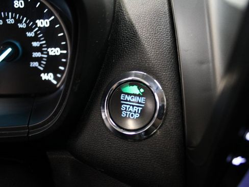 Used 2019 Ford EcoSport SE image 25