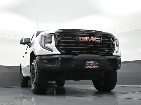 Used 2024 GMC Sierra 1500 AT4X w/ AT4X AEV Edition AWD/4WD image 29