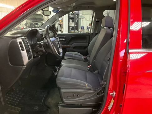 Used 2017 GMC Sierra 1500 SLE w/ SLE Value Package image 10