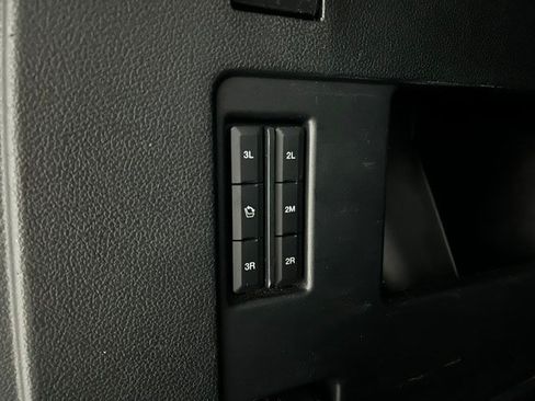 Used 2021 Ford Expedition Max Limited AWD/4WD image 38