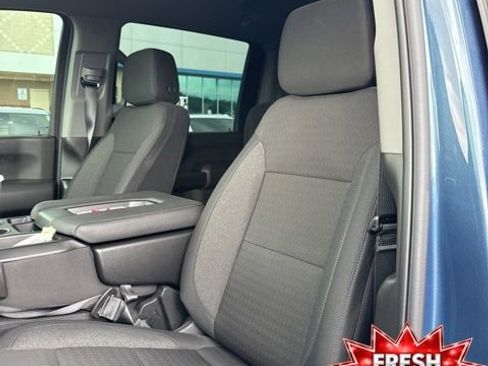 Used 2026 Chevrolet Silverado 2500 Custom w/ Custom Value Package AWD/4WD image 7