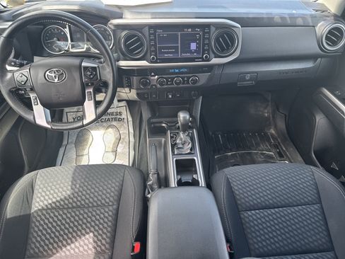 Used 2021 Toyota Tacoma SR5 w/ Trail Edition AWD/4WD image 20