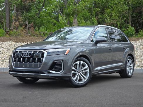 Used 2026 Audi Q7 2.0T Premium Plus w/ Premium Plus Package AWD/4WD image 1