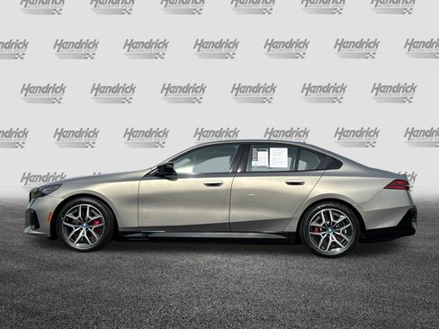 Certified 2024 BMW i5 M60 w/ Premium Package image 8