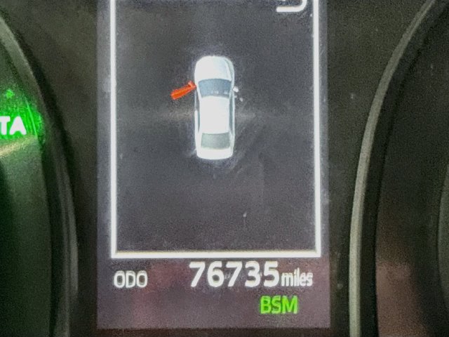 Used 2019 Toyota Camry SE FWD image 13