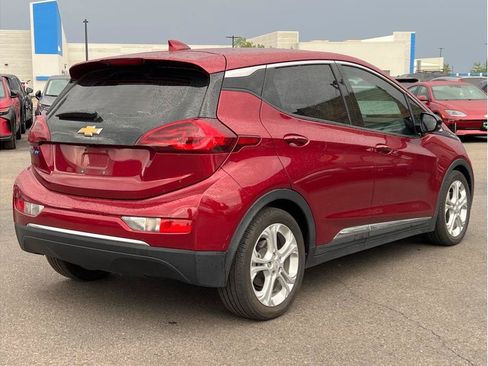 Used 2017 Chevrolet Bolt LT FWD image 3