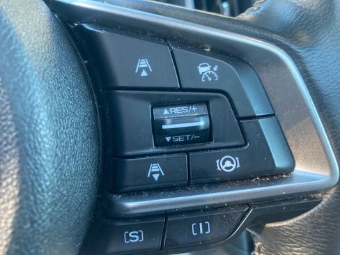 Used 2023 Subaru Forester Premium image 44