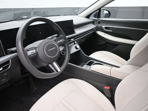 Used 2024 Hyundai Sonata SEL FWD image 19