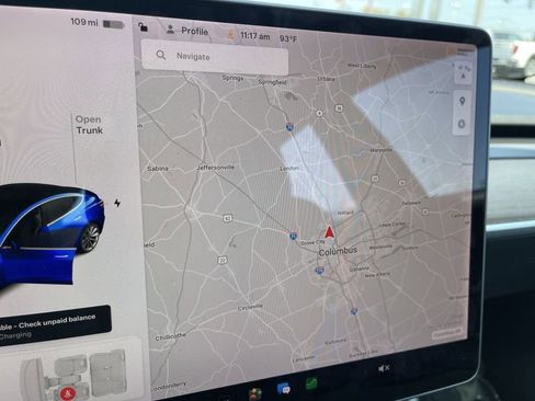 Used 2018 Tesla Model 3 Long Range image 16