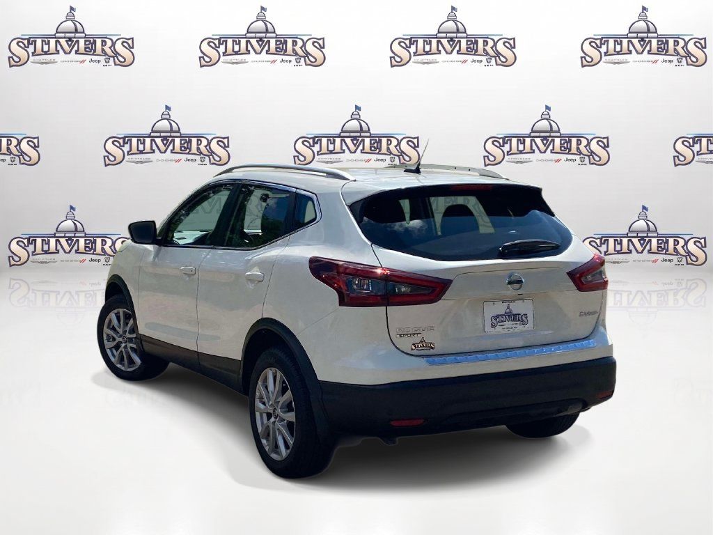 Used 2022 Nissan Rogue Sport SV AWD/4WD image 6