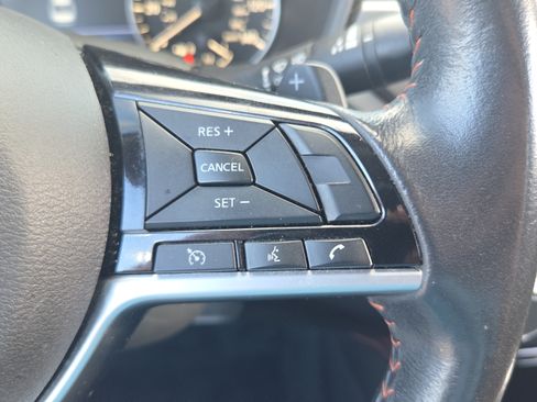 Used 2024 Nissan Altima 2.5 SR FWD image 25