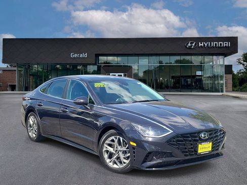 Certified 2023 Hyundai Sonata SEL w/ Convenience Package FWD image 1