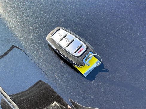 Used 2017 Chrysler Pacifica LX w/ Tire & Wheel Group image 39