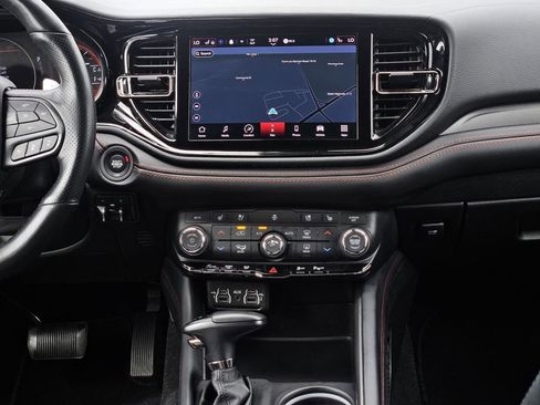 Used 2024 Dodge Durango GT image 18