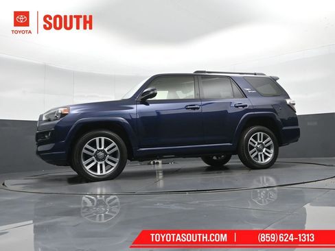 Used 2022 Toyota 4Runner TRD Sport w/ Technology Package image 46