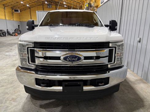 Used 2019 Ford F250 XL w/ STX Appearance Package AWD/4WD image 7
