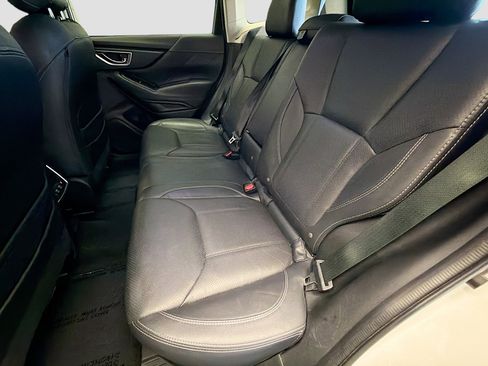 Used 2022 Subaru Forester Touring AWD/4WD image 13