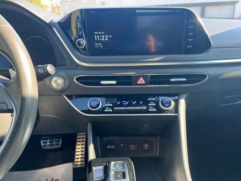 Used 2023 Hyundai Sonata SEL Plus image 12